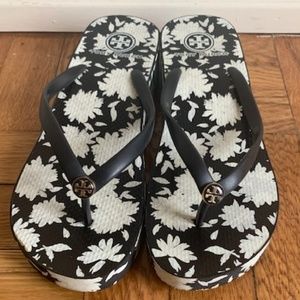 Tory Burch Size 9 Wedge Flip Flops